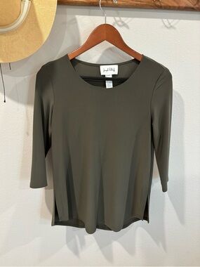 Joseph Ribkoff Olive Green Stretch Scoop Neck Top size 4 US